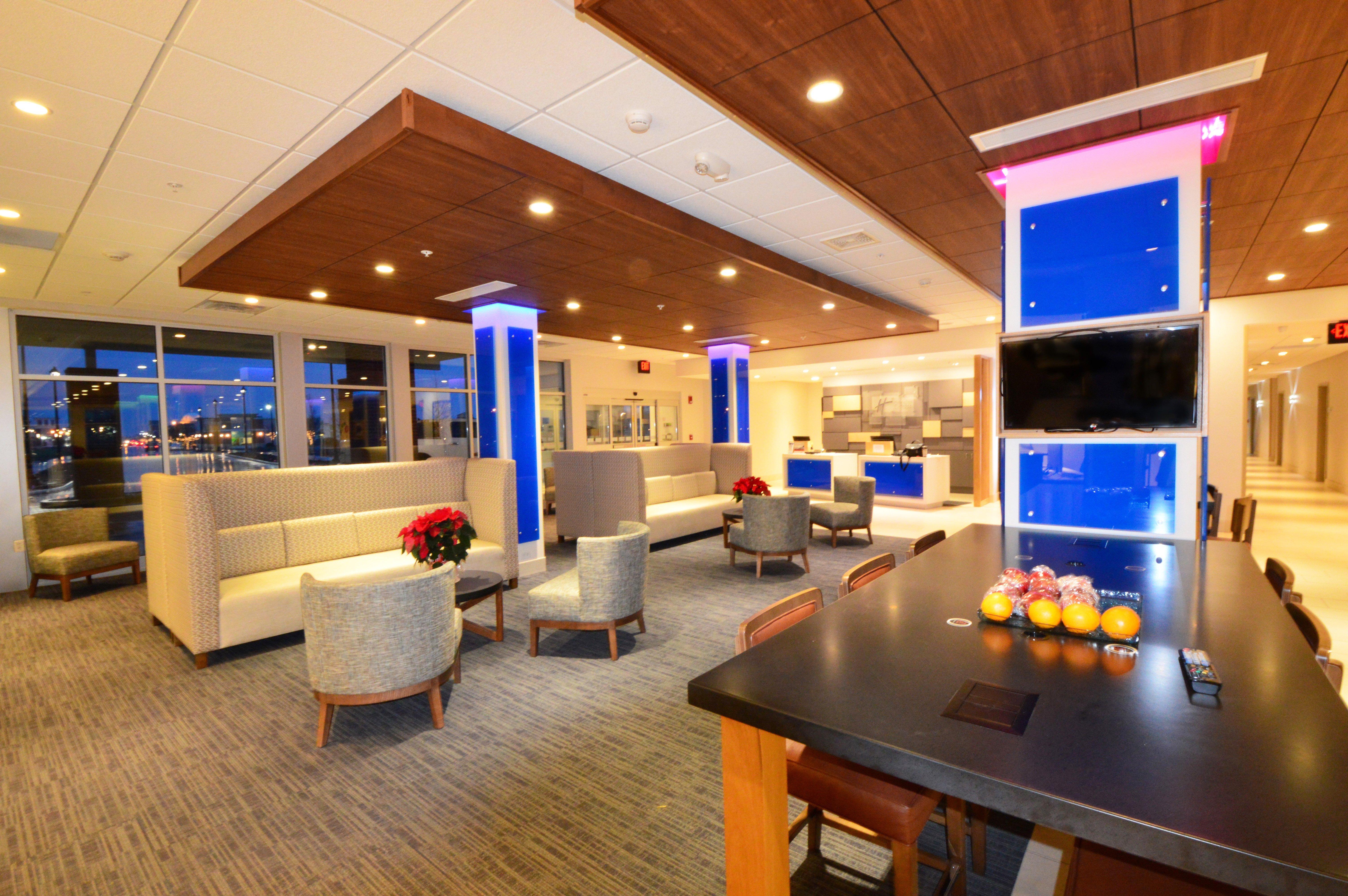 Holiday Inn Express & Suites Toledo South - Perrysburg By Ihg Extérieur photo